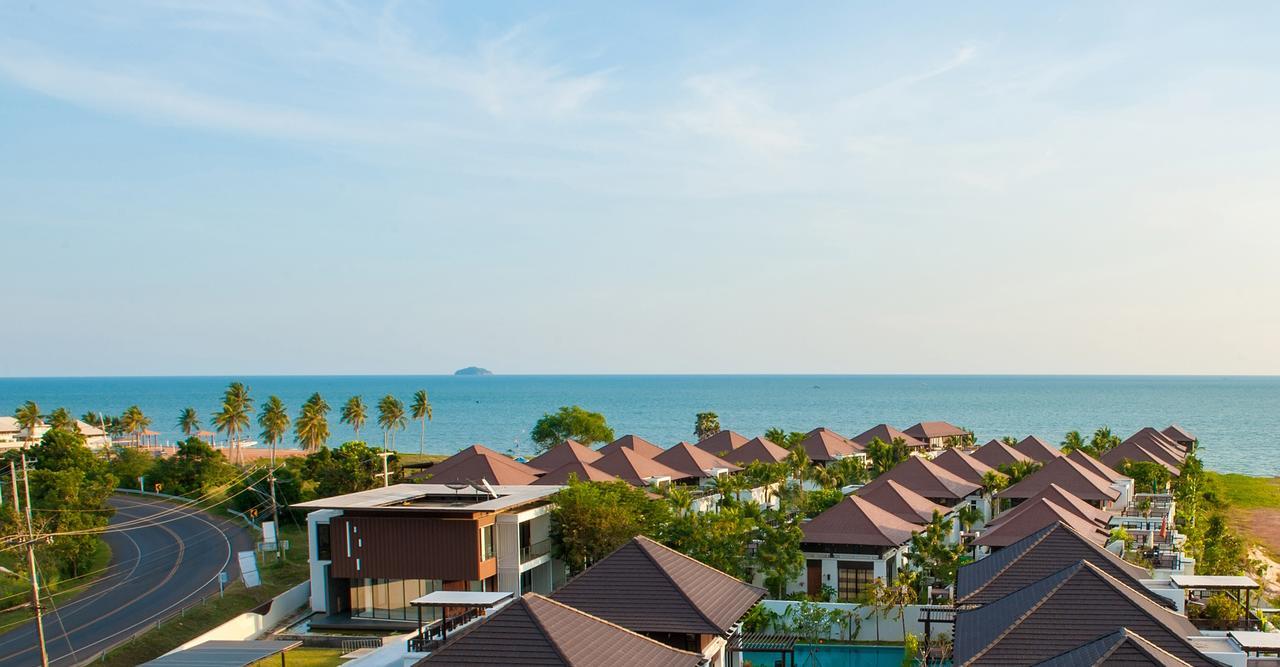 The Oriental Beach Resort Rayong Dış mekan fotoğraf